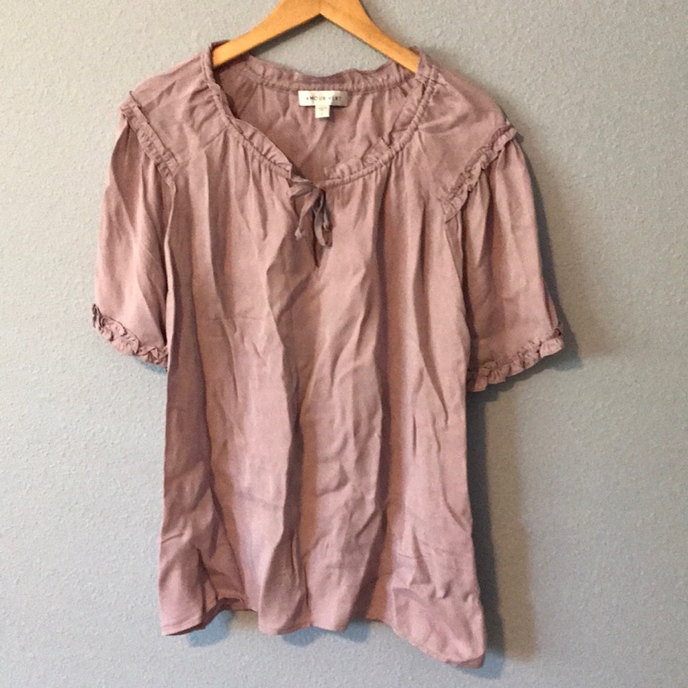 EUC Amour Vert Purple Top L